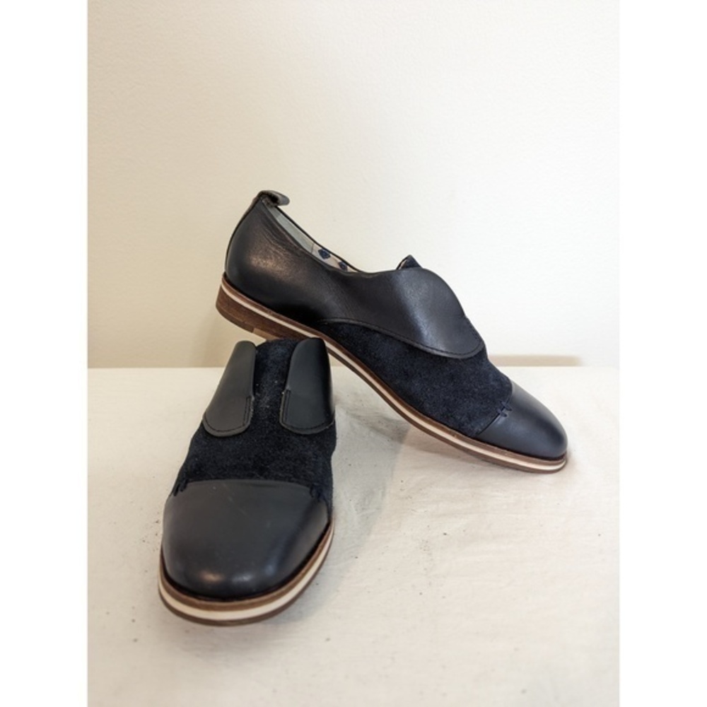 Never worn!! ED Love Slip on Shoe in Lagoon Blue